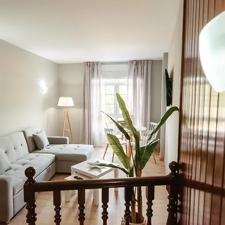 Lar Da Revolta * Cedeira