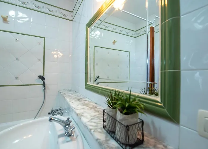 Lar Da Revolta * Cedeira