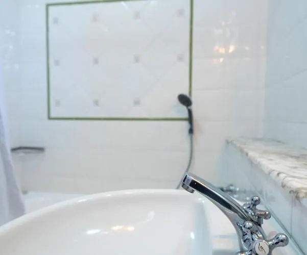 Lar Da Revolta Седейра